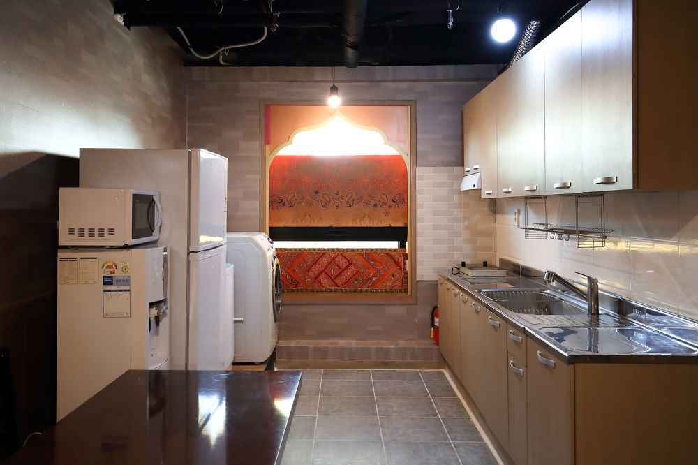Отель Sb House Сувон Экстерьер фото